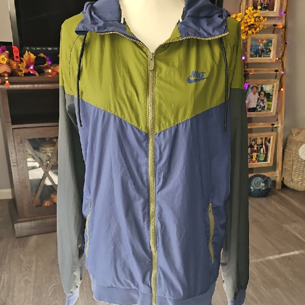 NIKE Mens Sz Large Hooded Windbreaker Jacket!! Black,Blue And Olive Green!!